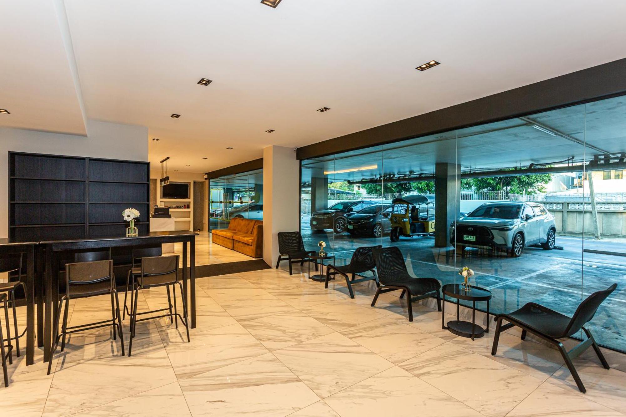 Ck2 Hotel Bangkok Exterior photo