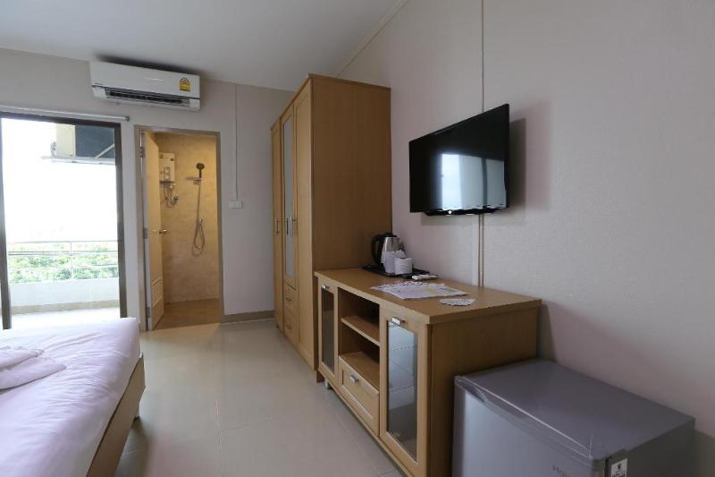 Ck2 Hotel Bangkok Exterior photo